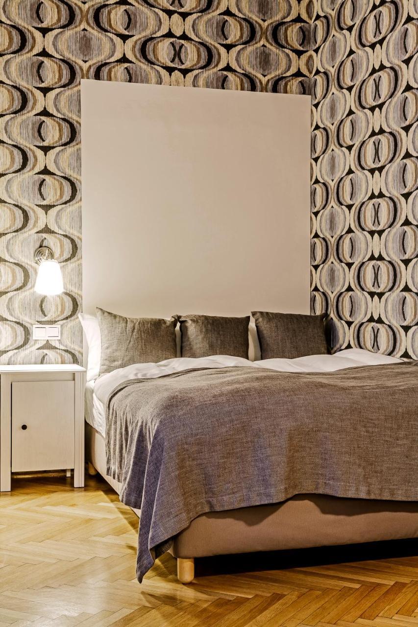 The Cream Bed & Breakfast Budapest Exterior photo