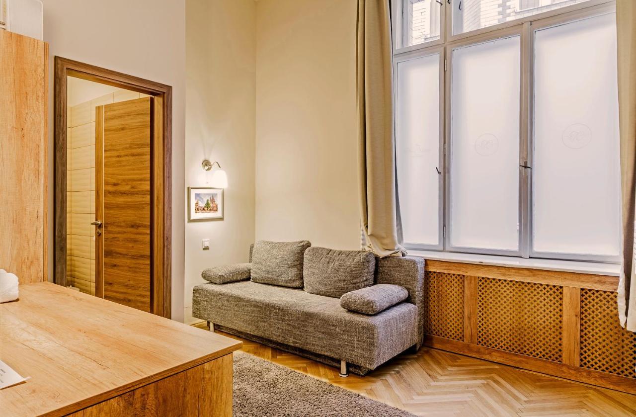 The Cream Bed & Breakfast Budapest Exterior photo